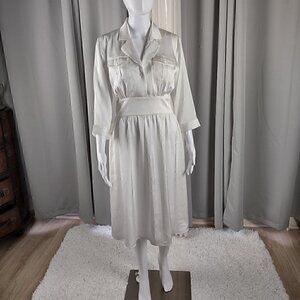 Mary Crafts Women's White A-Line Side Zip Elegant Dress Size 8 (NWT)